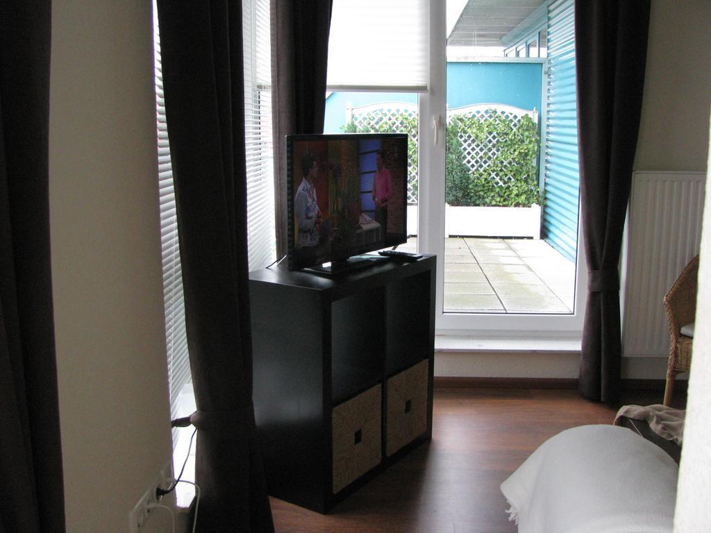 Apartment Am Steinweg Емден Стая снимка